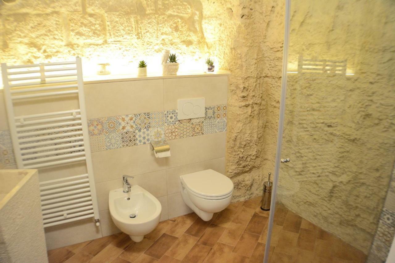 B&B Fontana La Stella กราวีนา อิน ปูเลีย ภายนอก รูปภาพ